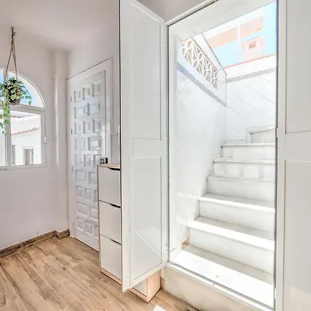 Fantastic Penthouse With Roof Terrace In The Heart Of Apartment *